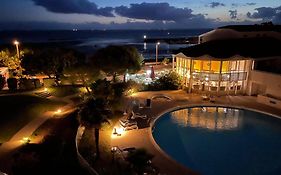 Vue Mer et Piscine, avec Balcon - 1 min de la plage